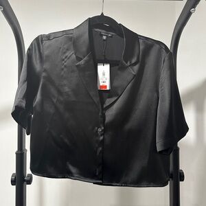 Dynamite short sleeve blouse BNWT (M)